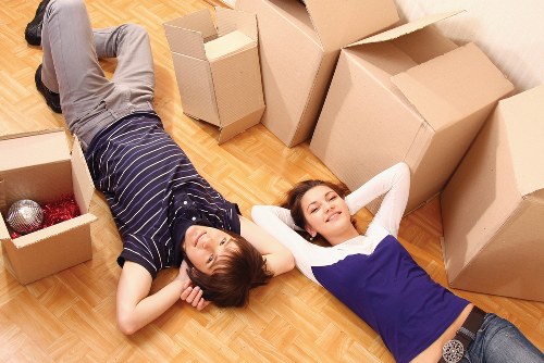Packing boxes and moving equipment for a London home relocation