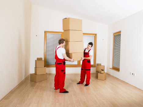 Screen reader compatibility for moving services content